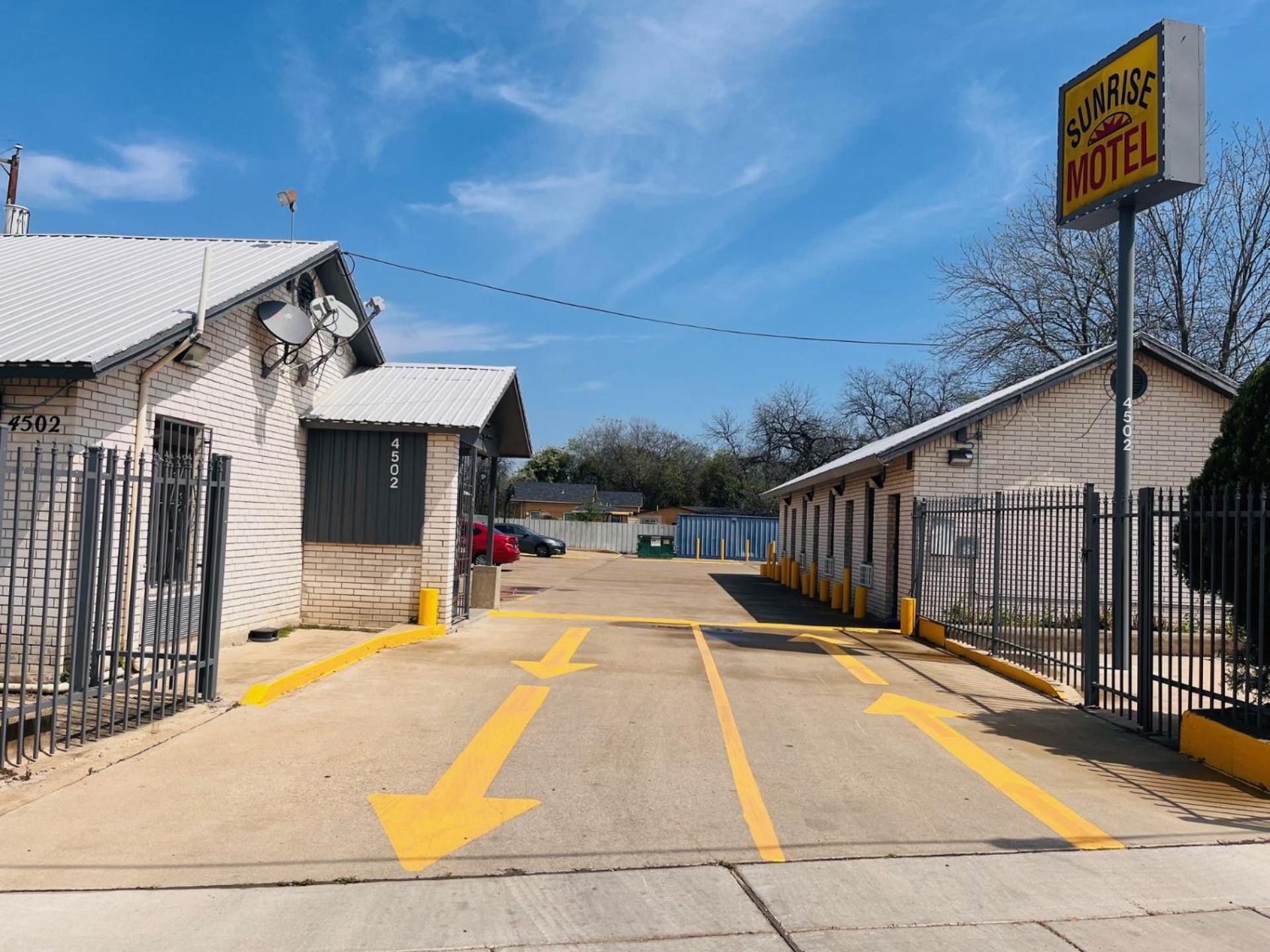 Sunrise Motel San Antonio Eksteriør billede